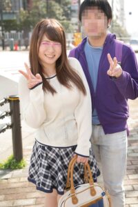 心優しい巨乳の姉と童貞の弟がセックスの予行演習にチャレンジ！アソコを擦り合わせるだけの素股セックスをできたら100万円！！想定外に勃起した弟チ○ポ！恥じらいつつも男を感じて濡れちゃった姉マ○コに勢い余ってヌルッと大挿入！大学生姉弟の筆おろし近親相姦！2 みさき[dkra01405]