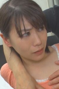 女を黙らせるにはチ○ポが一番。弱みを握っていいように●す[h_1825tssr02802]